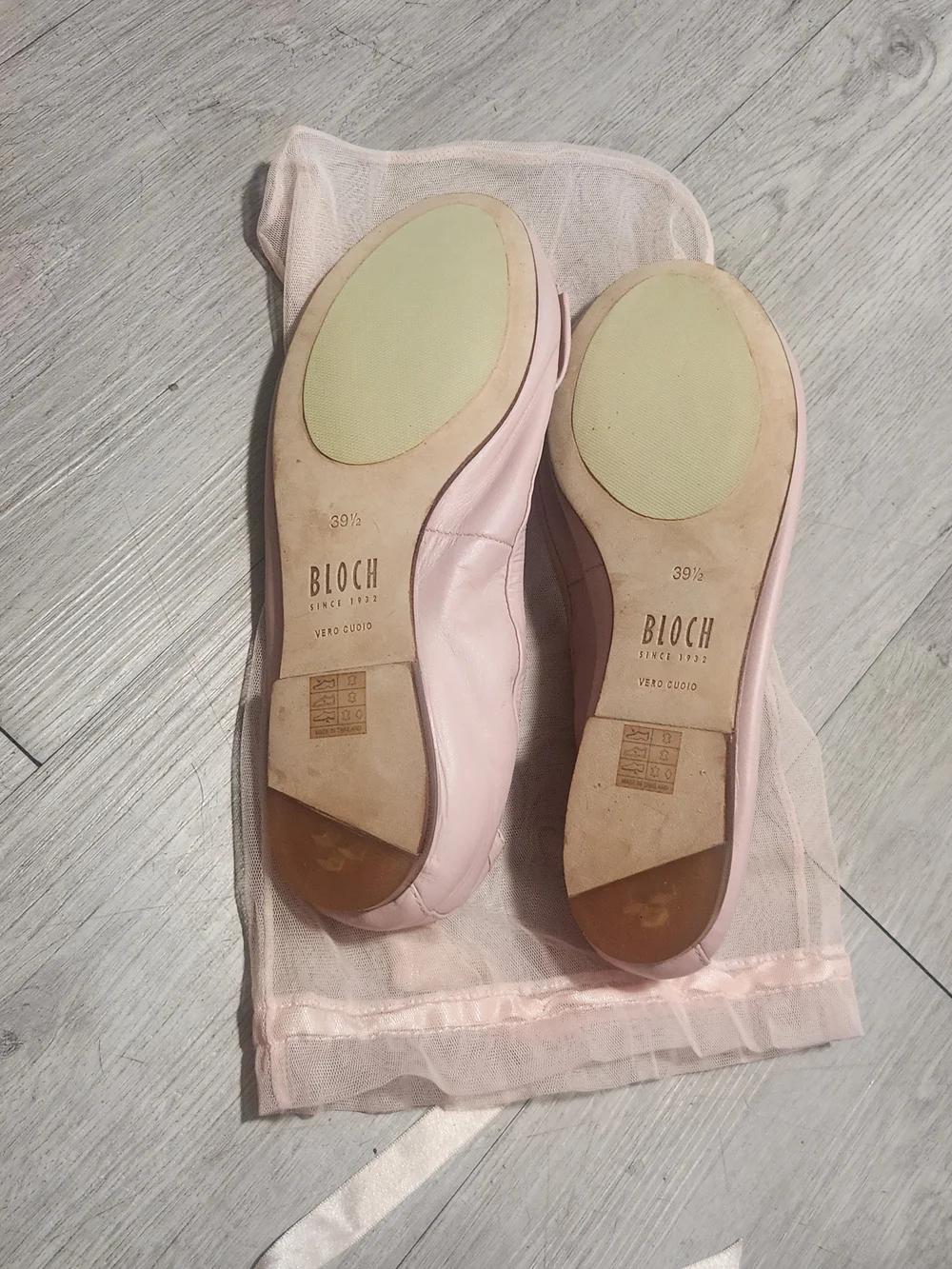 NEW BLOCH Pink Leather Bow Ballet Flats 9.5